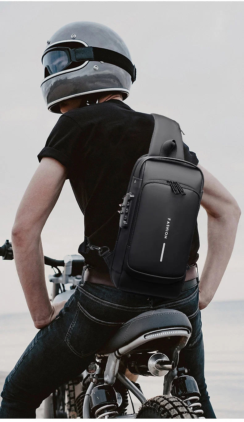 secureport-crossbody-backpack-41191370_7.jpg